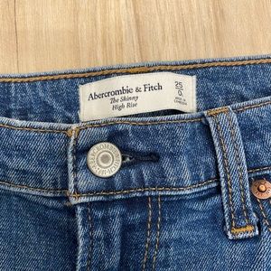 Abercrombie woman’s jeans